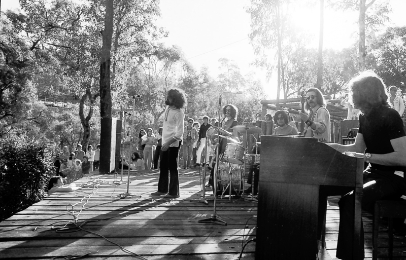 1971 Rock Mass Love – Ric Chan 038 – Surfing Down South